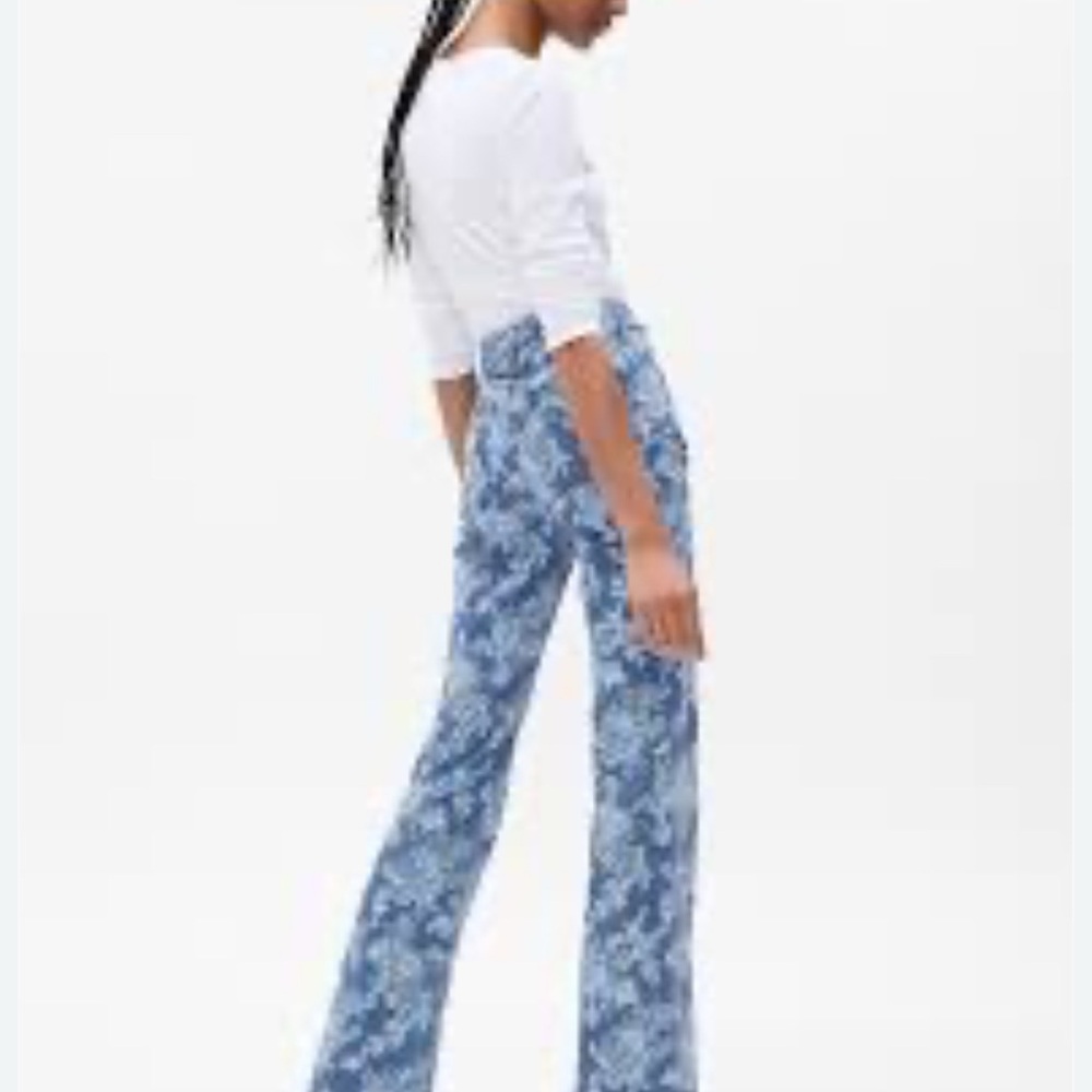 GAP Love Shack Factory Floral Blue Flare Jeans